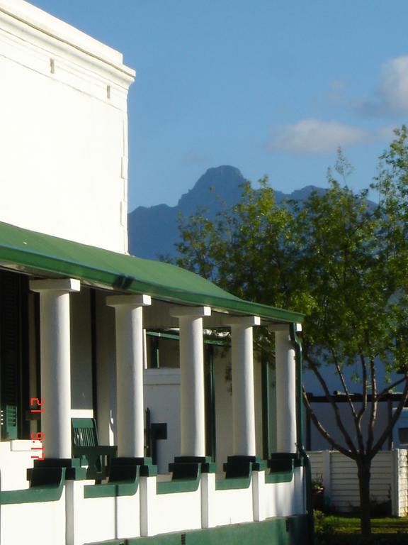 De Doornkraal Vinotel Riversdale Eksteriør billede